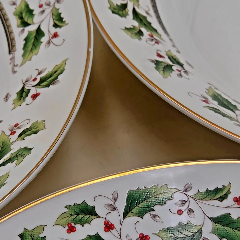 Royal Limited Holly Holiday Soup Bowl 8.25 Inch Bone China Gold Christmas Trim